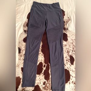 Purple leggings Apana